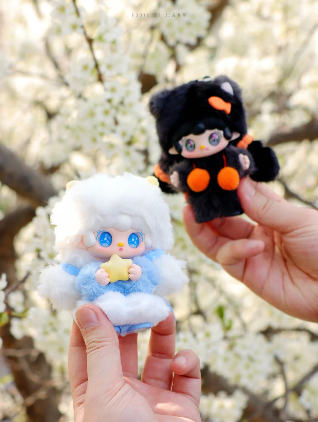 Yang Yang "Bling Bling" Series Plush Blind Box - Kawaii Sparkle Eye Mystery Box & Cute Fluffy Art Toy