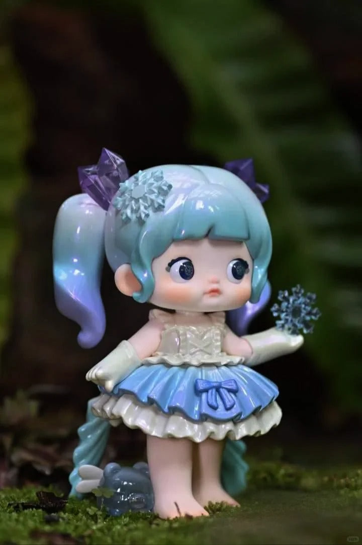 Nommi "Little World" Series Blind Box - Fantasy Art Toy Collection with Movable Eyes & Translucent Details (Mushroom, Wizard, Butterfly & More)