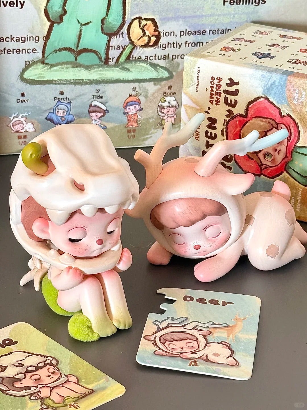AUMOO "Listen Attentively" Series - The Secret Keeper Mystery Figure: Share Your Heart with AUMOO