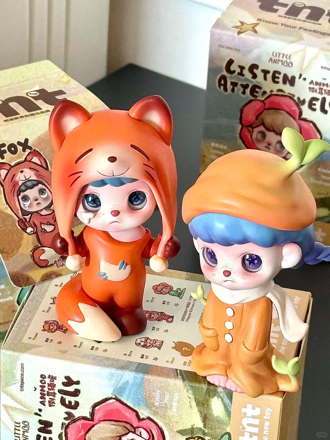 AUMOO "Listen Attentively" Series - The Secret Keeper Mystery Figure: Share Your Heart with AUMOO
